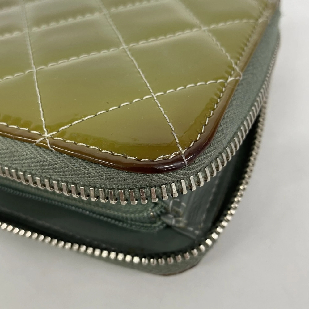 CHANEL Green Leather Wallet - Picture 6 of 11